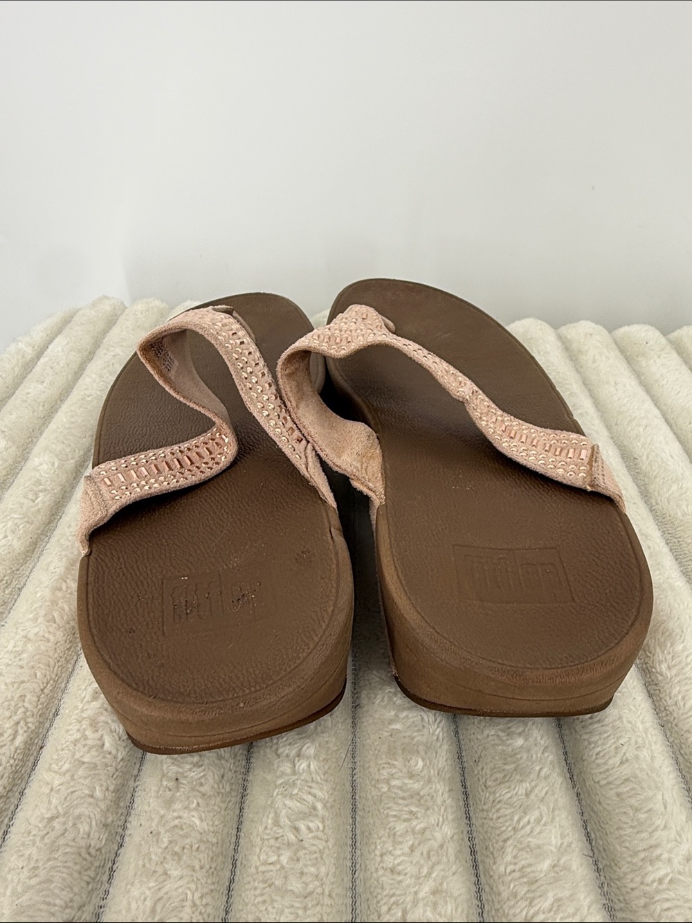 FitFlop Lulu Incastone Pink Toe-Post Sandal size 11 - Picture 7 of 9